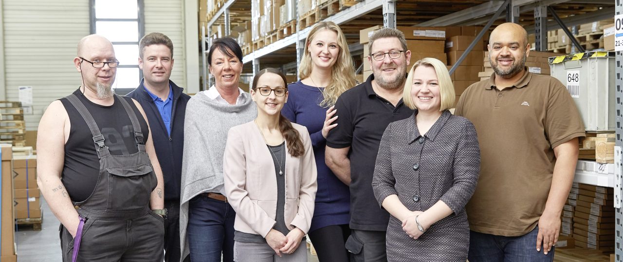 Bild von Arbeitnehmern - EFB Elektronik Bild von Arbeitnehmern - EFB Elektronik