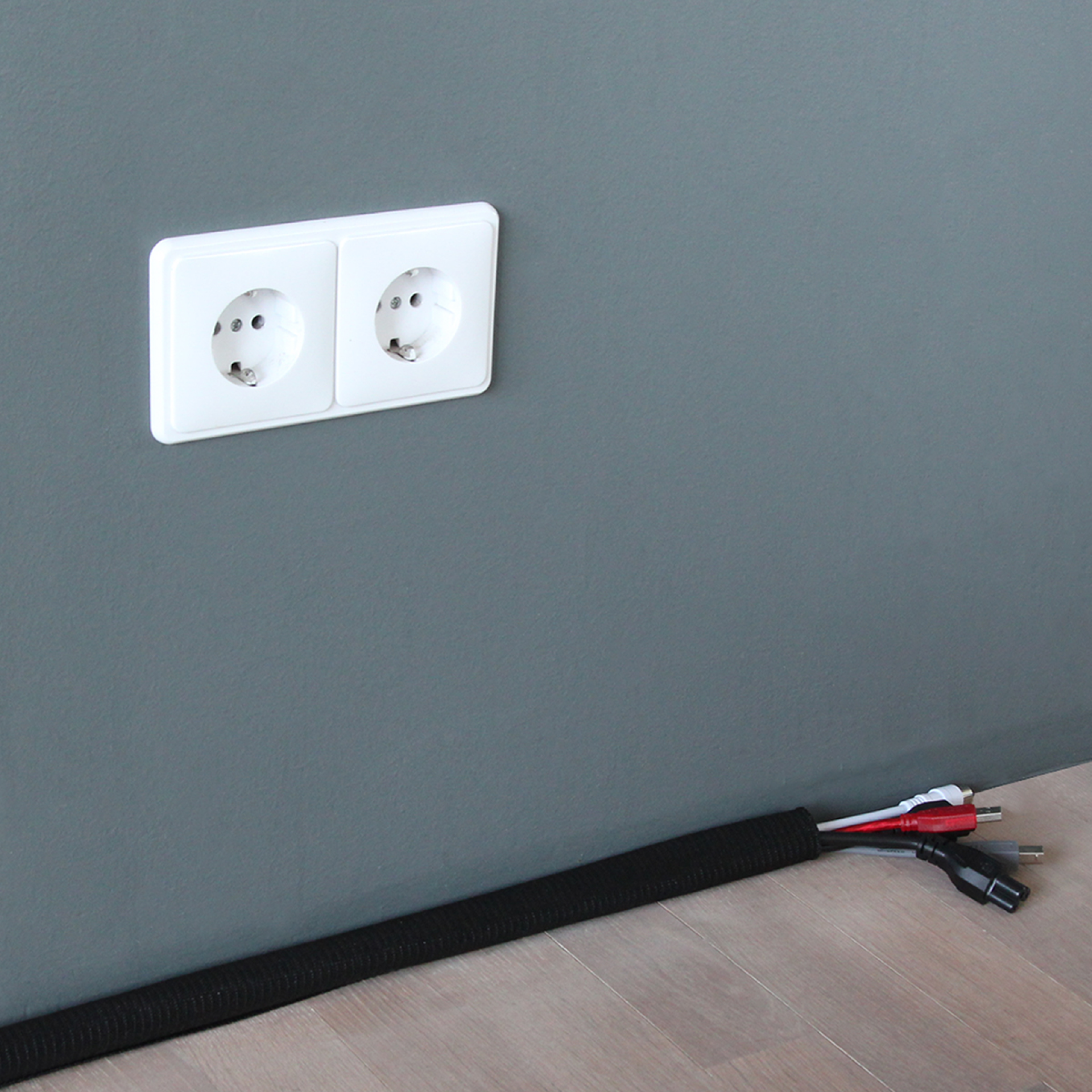 LTC CABLE TUBE fabric cable hose diameter 2.5 - 4 cm, 25m black